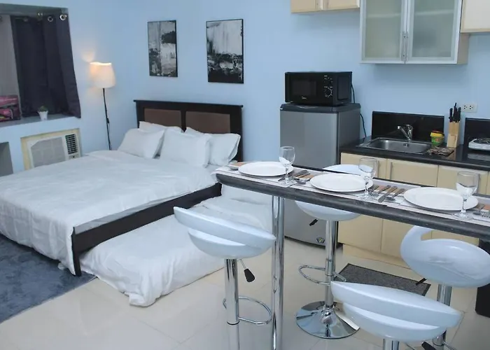 Apartment A2j Executive Near Venice Mall Bgc