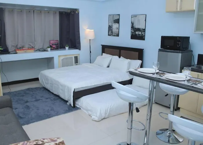 A2j Executive Near Venice Mall Bgc Apartment Manila