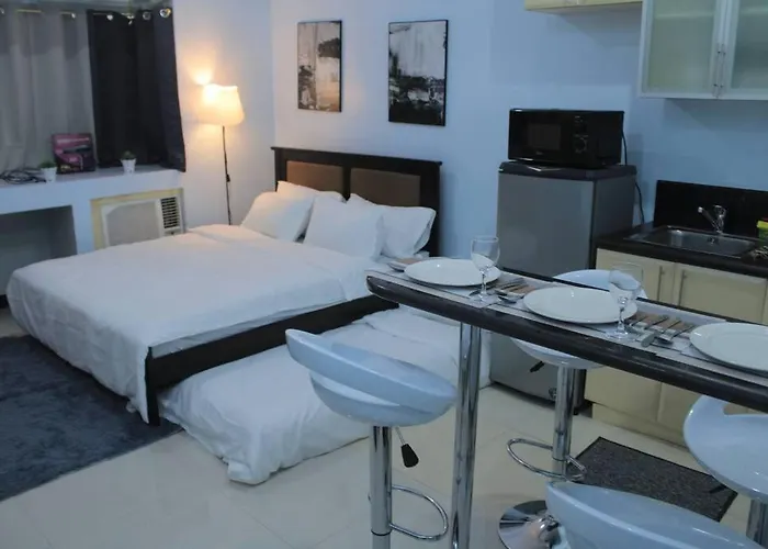 Apartment A2j Executive Near Venice Mall Bgc Manila