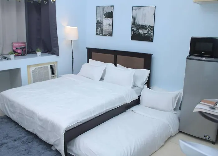 A2j Executive Near Venice Mall Bgc Apartment