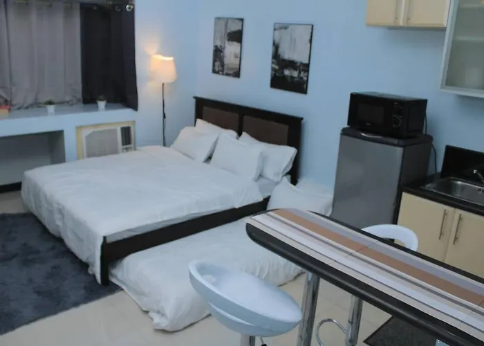A2j Executive Near Venice Mall Bgc * Manila